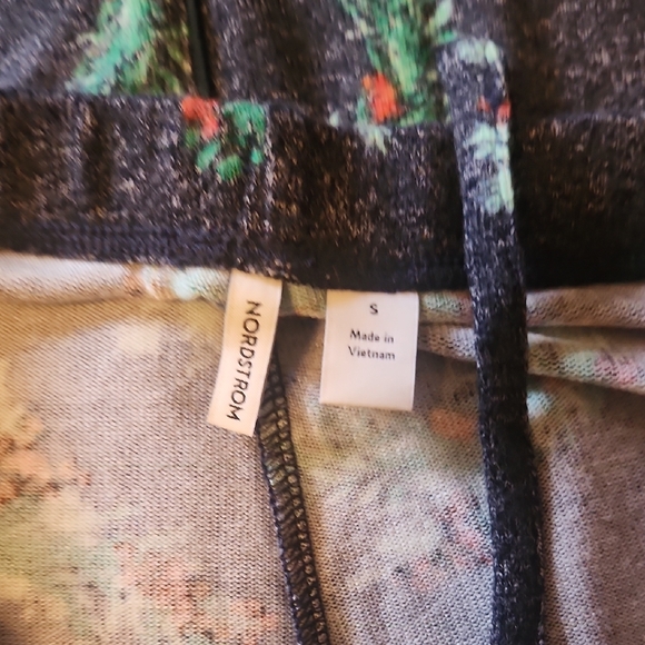 Nordstrom NEW - Picture 8 of 9